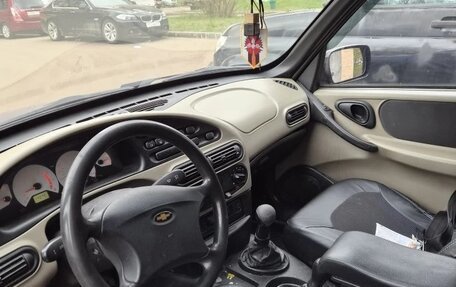 Chevrolet Niva I рестайлинг, 2006 год, 390 000 рублей, 4 фотография