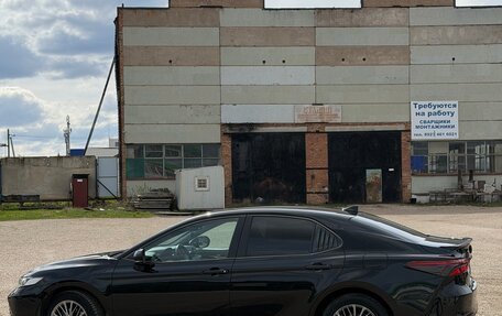 Toyota Camry, 2018 год, 2 500 000 рублей, 10 фотография