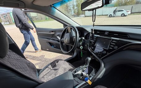 Toyota Camry, 2018 год, 2 500 000 рублей, 24 фотография