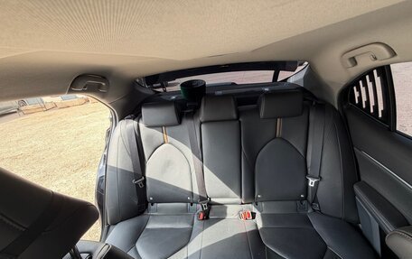 Toyota Camry, 2018 год, 2 500 000 рублей, 27 фотография