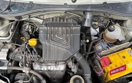 Renault Sandero I, 2012 год, 800 000 рублей, 11 фотография