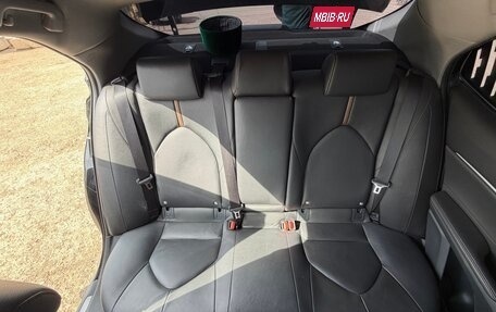 Toyota Camry, 2018 год, 2 500 000 рублей, 28 фотография