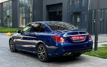 Mercedes-Benz C-Класс, 2018 год, 2 700 000 рублей, 4 фотография