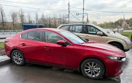 Mazda 3, 2019 год, 2 050 000 рублей, 3 фотография