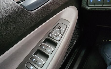 Hyundai Santa Fe IV, 2020 год, 2 950 000 рублей, 10 фотография