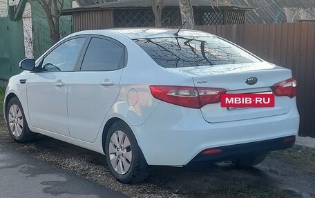 KIA Rio III рестайлинг, 2014 год, 725 000 рублей, 4 фотография
