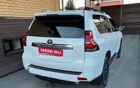 Toyota Land Cruiser Prado 150 рестайлинг 2, 2019 год, 4 900 000 рублей, 4 фотография