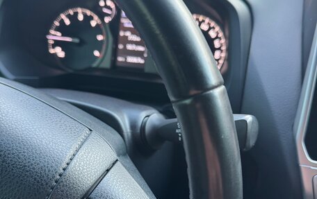 Toyota Land Cruiser Prado 150 рестайлинг 2, 2019 год, 4 900 000 рублей, 10 фотография