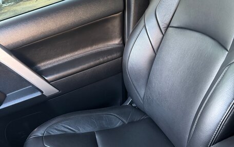 Toyota Land Cruiser Prado 150 рестайлинг 2, 2019 год, 4 900 000 рублей, 9 фотография