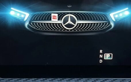 Mercedes-Benz A-Класс, 2018 год, 1 760 000 рублей, 15 фотография