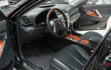 Toyota Camry, 2011 год, 1 150 000 рублей, 6 фотография