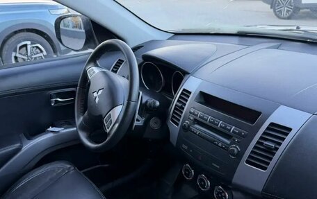 Mitsubishi Outlander III рестайлинг 3, 2012 год, 1 131 000 рублей, 12 фотография