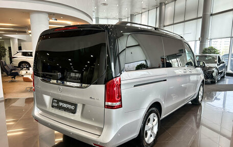 Mercedes-Benz V-Класс, 2018 год, 4 759 000 рублей, 9 фотография