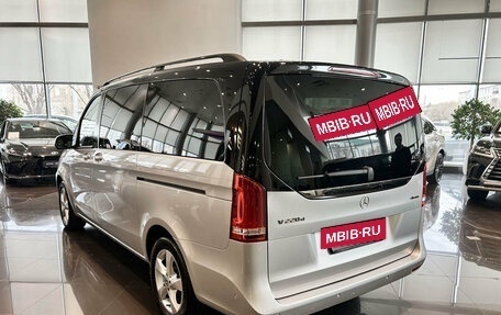 Mercedes-Benz V-Класс, 2018 год, 4 759 000 рублей, 11 фотография