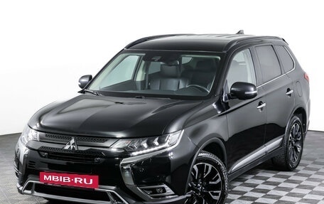 Mitsubishi Outlander III рестайлинг 3, 2022 год, 2 385 000 рублей, 25 фотография