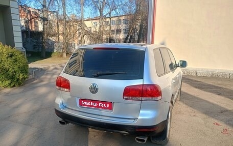 Volkswagen Touareg III, 2002 год, 750 000 рублей, 1 фотография