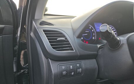 Hyundai Solaris II рестайлинг, 2013 год, 800 000 рублей, 5 фотография