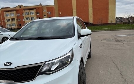 KIA Rio III рестайлинг, 2017 год, 980 000 рублей, 4 фотография