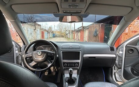 Skoda Octavia, 2009 год, 750 000 рублей, 10 фотография