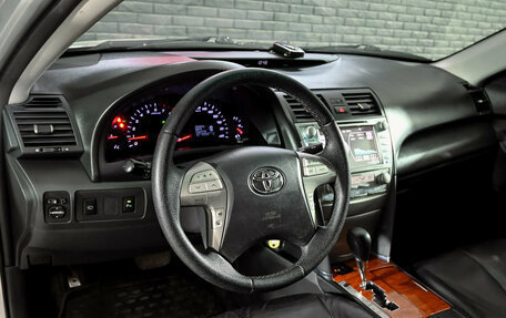 Toyota Camry, 2010 год, 1 300 000 рублей, 12 фотография