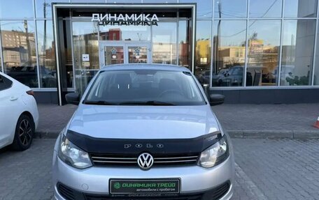 Volkswagen Polo VI (EU Market), 2011 год, 584 000 рублей, 2 фотография