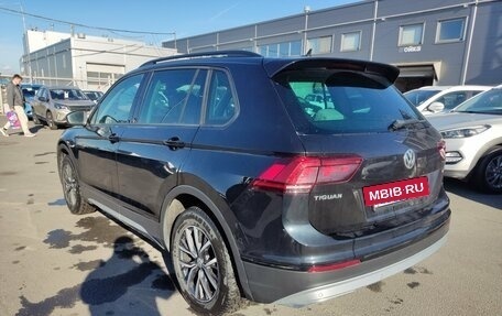 Volkswagen Tiguan II, 2019 год, 2 499 000 рублей, 7 фотография