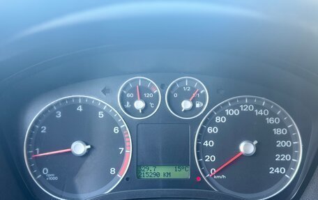 Ford Focus II рестайлинг, 2006 год, 400 000 рублей, 11 фотография