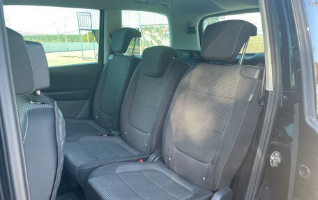 Volkswagen Sharan II, 2019 год, 2 399 000 рублей, 5 фотография