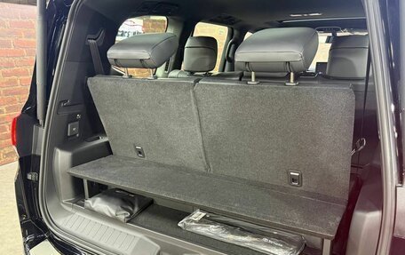 Toyota Land Cruiser, 2026 год, 15 990 000 рублей, 27 фотография