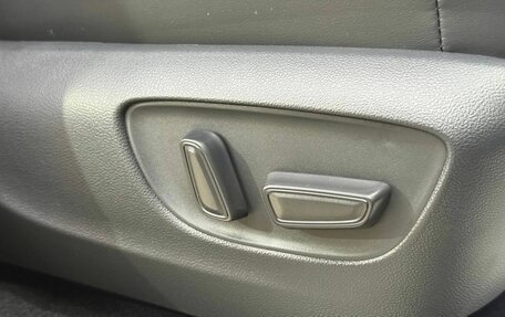 Toyota Land Cruiser, 2026 год, 15 990 000 рублей, 34 фотография