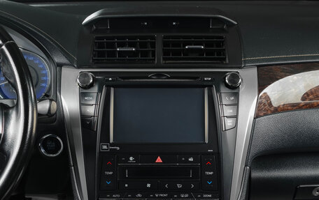 Toyota Camry, 2015 год, 2 129 000 рублей, 17 фотография