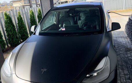Tesla Model Y I, 2022 год, 4 100 000 рублей, 1 фотография