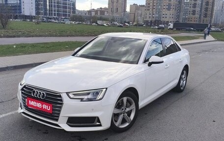 Audi A4, 2019 год, 2 450 000 рублей, 1 фотография