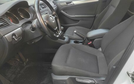 Volkswagen Jetta VI, 2016 год, 1 400 000 рублей, 9 фотография