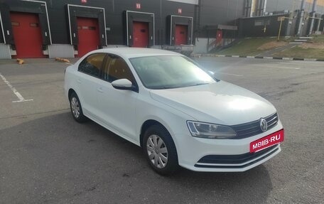 Volkswagen Jetta VI, 2016 год, 1 400 000 рублей, 2 фотография