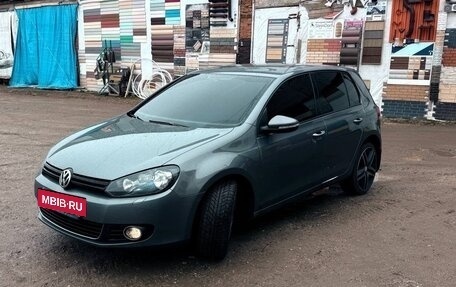Volkswagen Golf VI, 2010 год, 690 000 рублей, 2 фотография