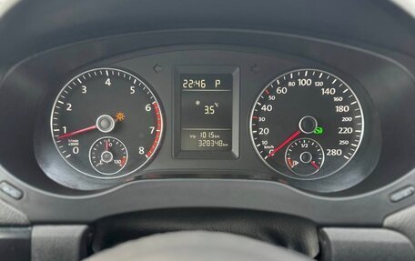 Volkswagen Jetta VI, 2011 год, 570 000 рублей, 6 фотография