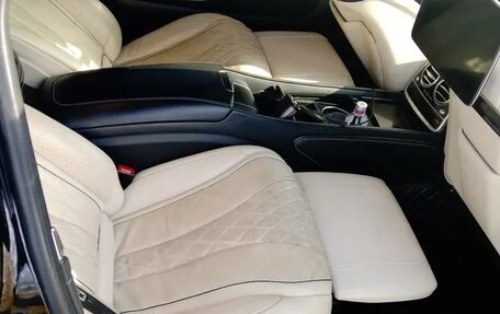 Mercedes-Benz Maybach S-Класс, 2020 год, 2 000 000 рублей, 2 фотография