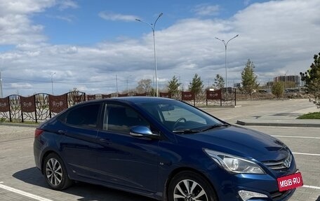 Hyundai Solaris II рестайлинг, 2015 год, 950 000 рублей, 3 фотография