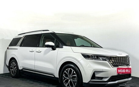 KIA Carnival, 2023 год, 4 197 000 рублей, 3 фотография