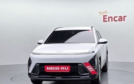 Hyundai Kona, 2023 год, 2 150 000 рублей, 4 фотография