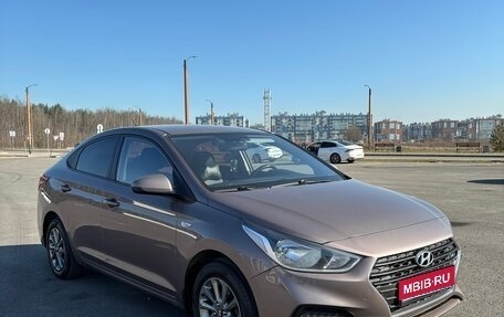 Hyundai Solaris II рестайлинг, 2019 год, 1 360 000 рублей, 1 фотография