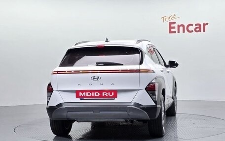 Hyundai Kona, 2023 год, 2 150 000 рублей, 5 фотография