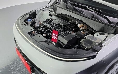 Hyundai Kona, 2023 год, 2 150 000 рублей, 7 фотография