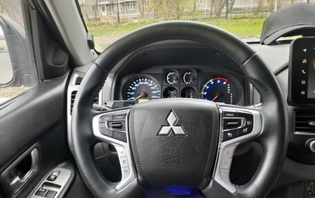 Mitsubishi Pajero III рестайлинг, 2006 год, 1 250 000 рублей, 23 фотография