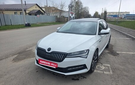 Skoda Superb III рестайлинг, 2024 год, 4 950 000 рублей, 8 фотография