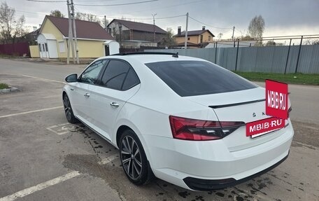 Skoda Superb III рестайлинг, 2024 год, 4 950 000 рублей, 6 фотография