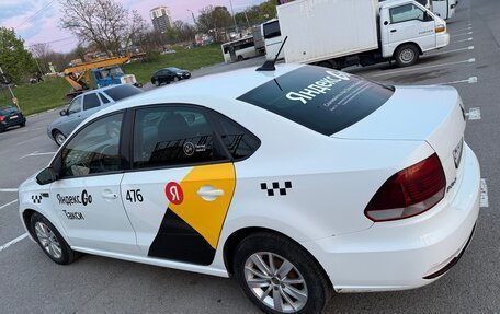 Volkswagen Polo VI (EU Market), 2019 год, 900 000 рублей, 6 фотография