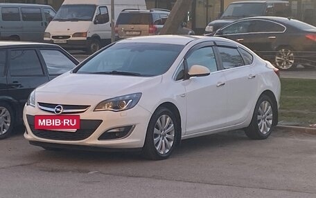 Opel Astra J, 2012 год, 1 000 000 рублей, 2 фотография