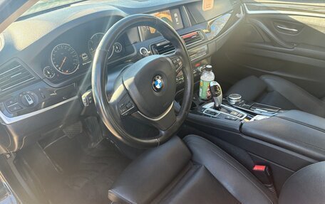BMW 5 серия, 2016 год, 3 100 000 рублей, 8 фотография